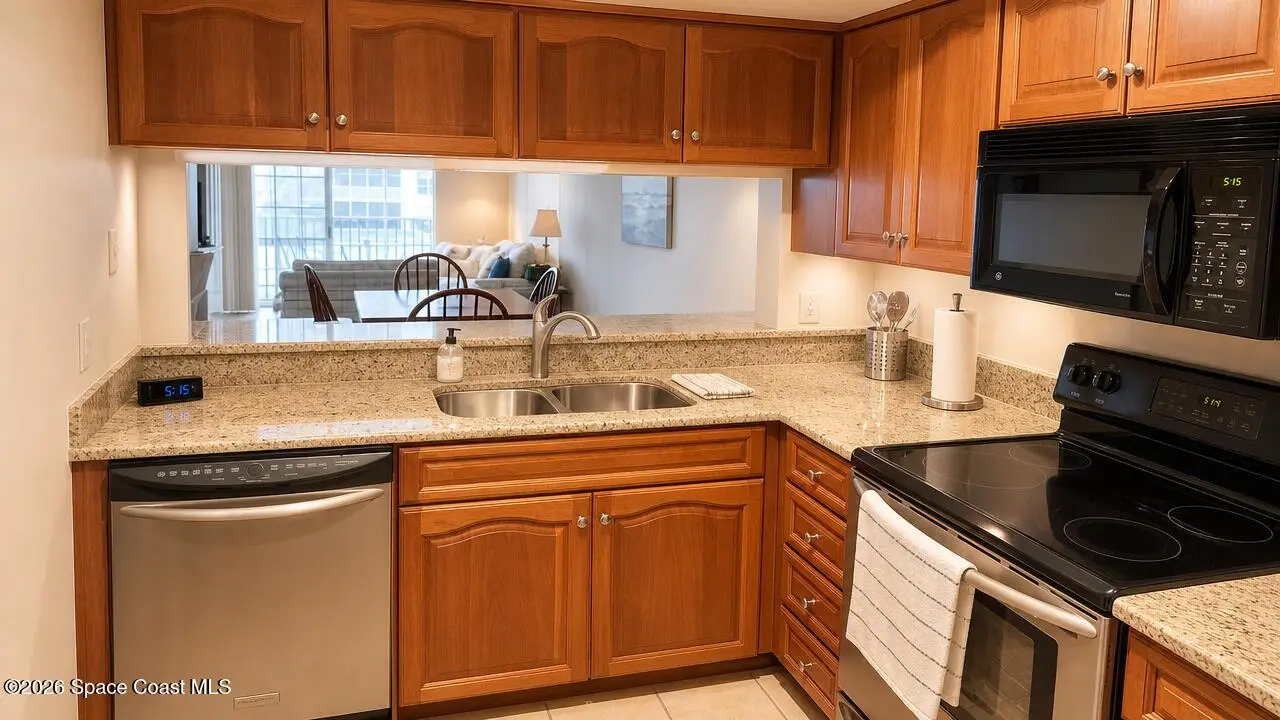 530 S Brevard Avenue 322, Cocoa Beach, Fl 32931, FL