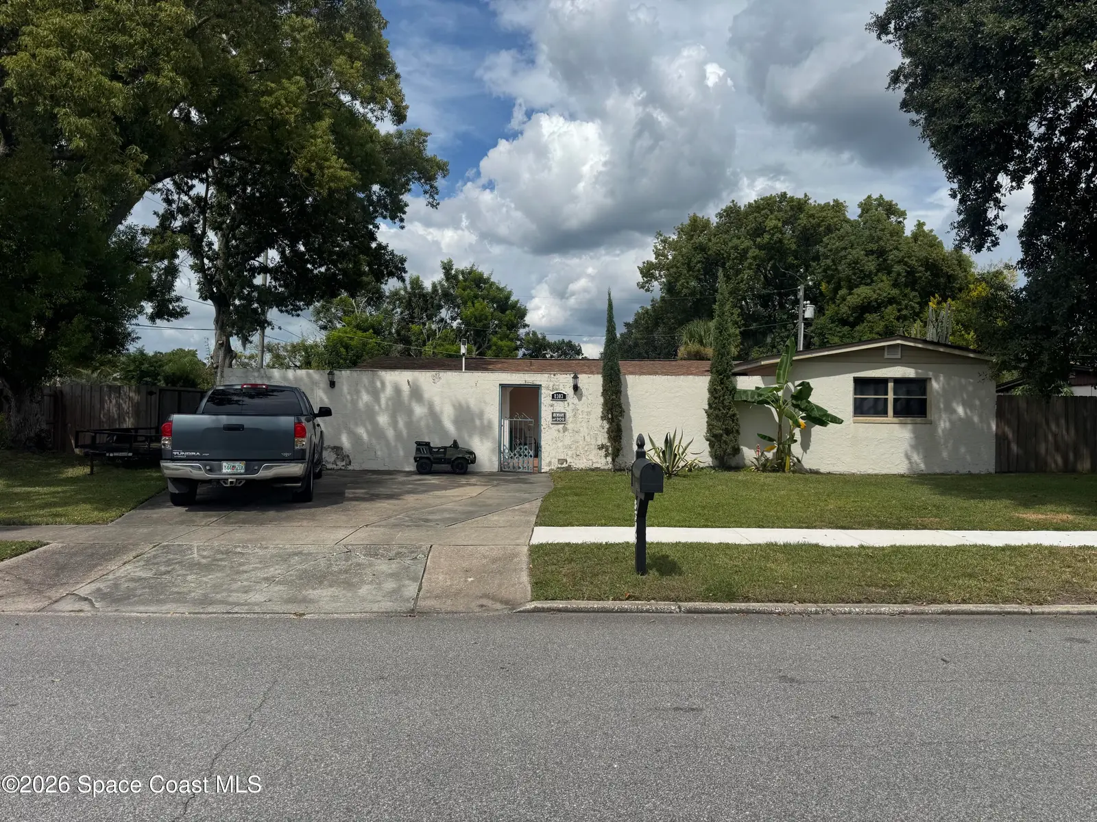 8303 Calais Circle, Orlando, Fl 32825, FL
