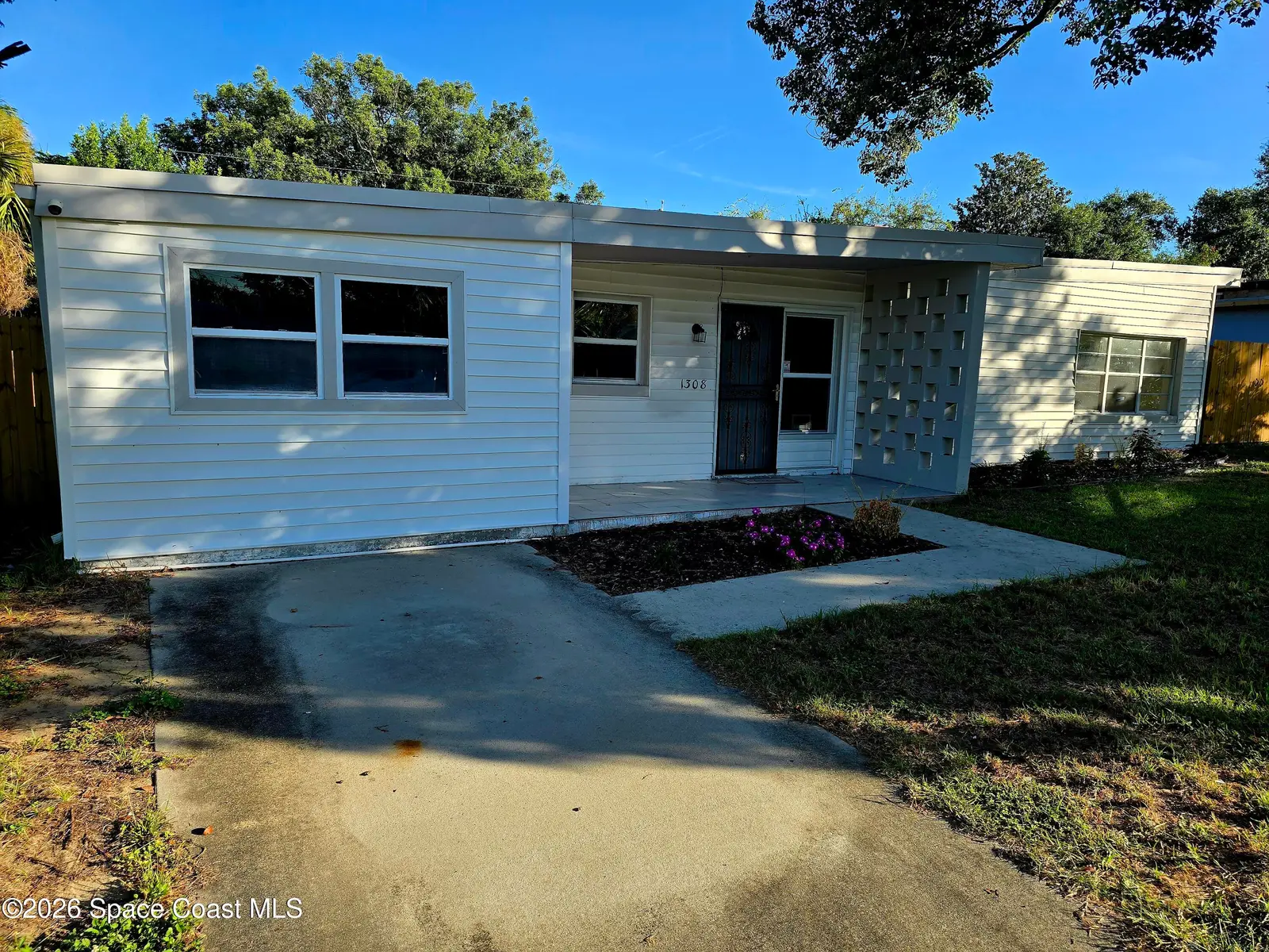 1308 Moore Street, Daytona Beach, Fl 32114, FL