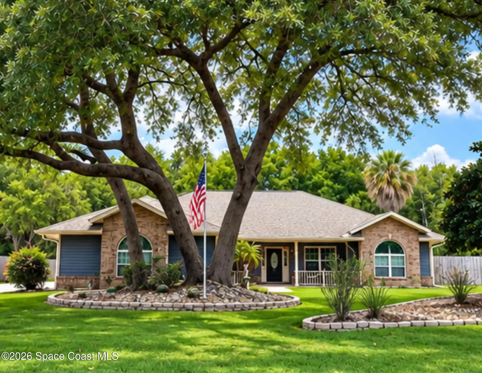 90 Spring Lake Drive, Debary, Fl 32713, FL