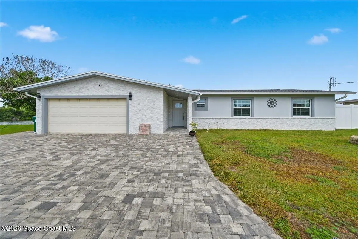 415 Island Drive, Merritt Island, Fl 32952, FL