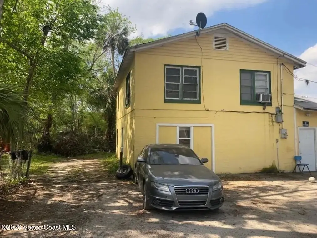 647 Madison Avenue, Daytona Beach, Fl 32114, FL