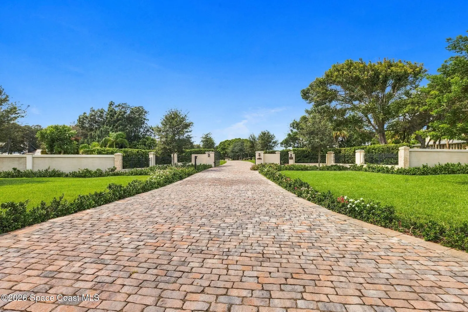 6075 S Tropical Trail, Merritt Island, Fl 32952, FL