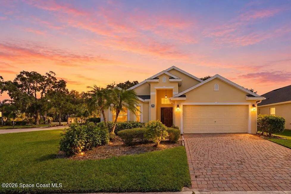 1363 Blazen Ridge Court, Melbourne, Fl 32934, FL