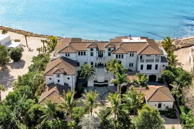 SARASOTA, FL — Residential
