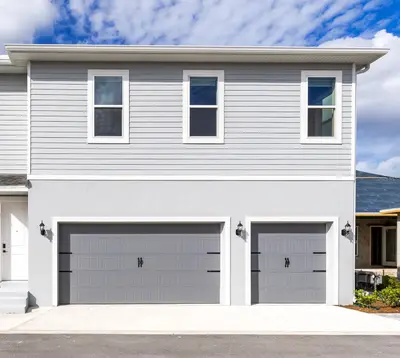 ORLANDO, FL — Residential Lease
