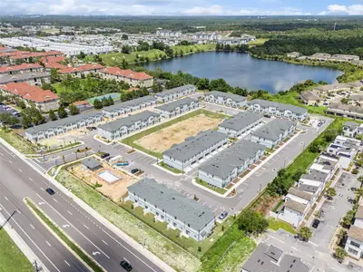 DAVENPORT, FL — Commercial Sale
