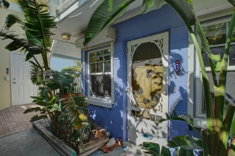 19646  Gulf Blvd  #3, FL