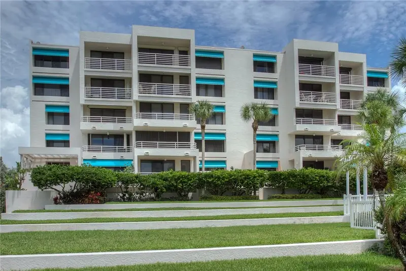 2109 Gulf Of Mexico Dr #1402, FL