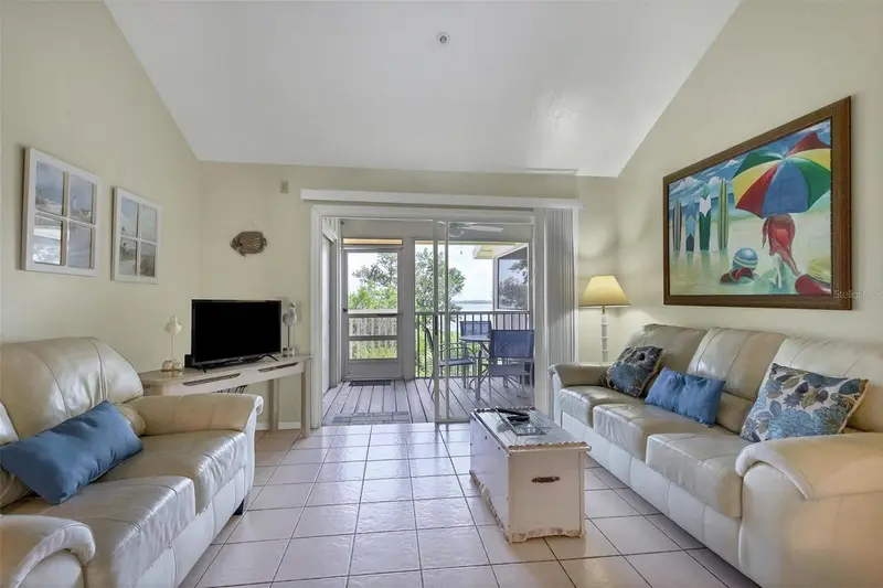 9400 Little Gasparilla Is #E2, FL