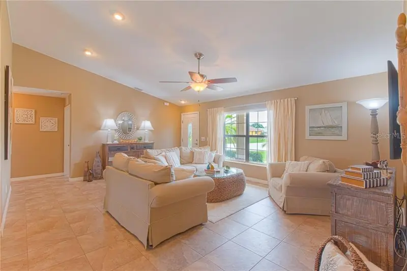 11268 Oceanspray Blvd, FL