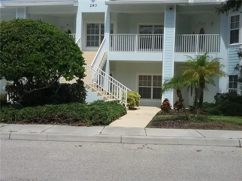 293 Hidden Bay Dr #203, FL