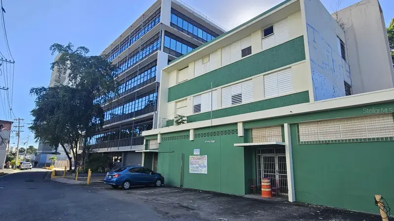 10 Vela St., PR