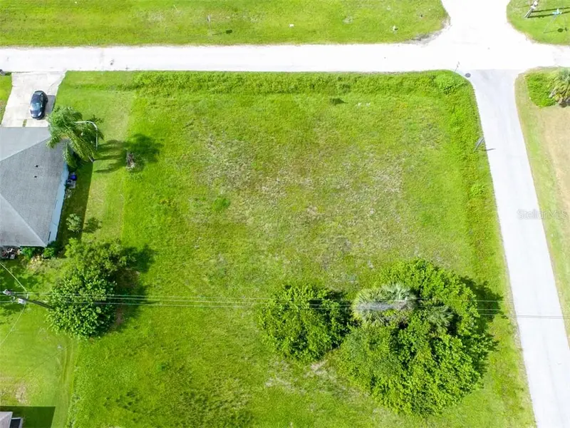 12000 S Tamiami Lot 17 &18 Trl #Front, FL