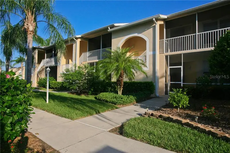 5270 Hyland Hills Ave #1722, FL