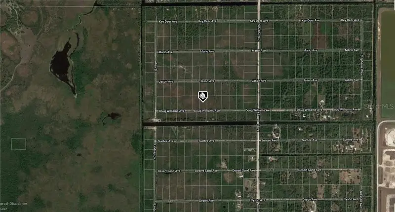Doug Williams Ave, FL