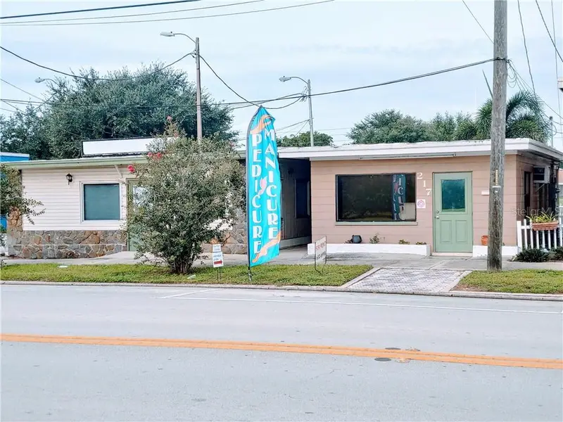 215 N Scenic Hwy, FL