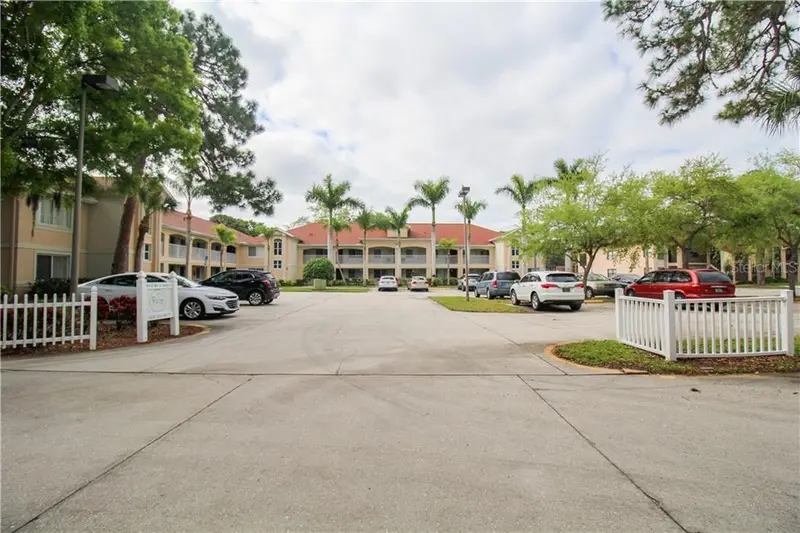 4457 45th Ave W #110, FL