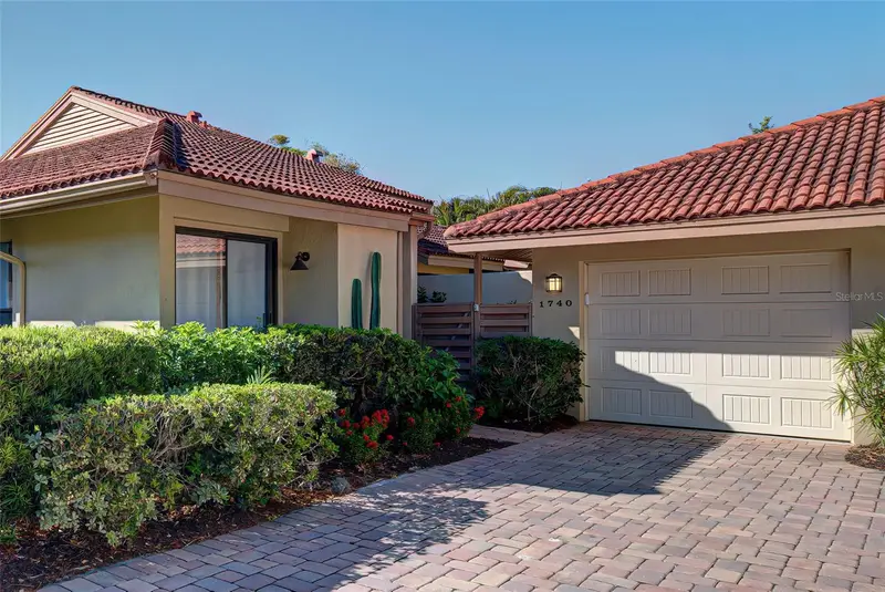 1740 Landings Blvd #39, FL