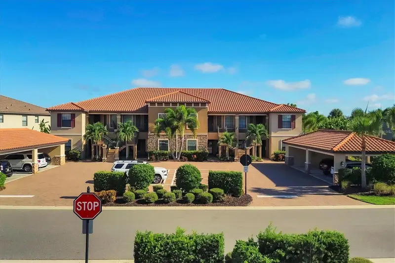 13703 Messina Loop #102, FL