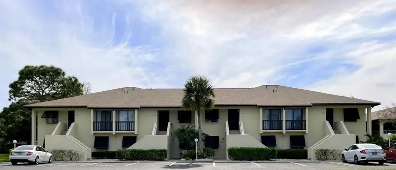 4648 Longwater Chase #99, FL