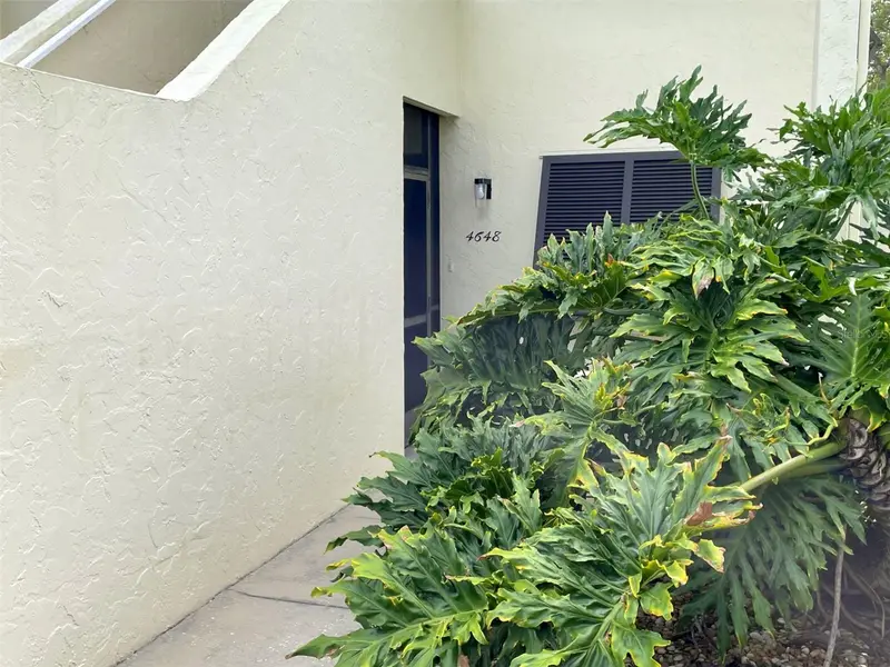4648 Longwater Chase #99, FL