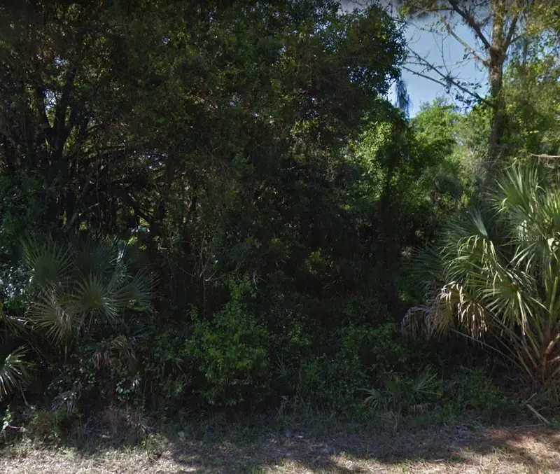 18113 Luscar Ave, FL