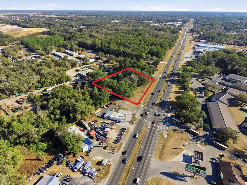 4220 Se 95th St / Us Hwy 441/301/27, FL