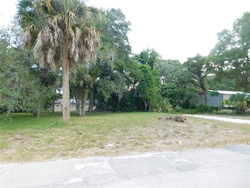 Lot 143 & 145 Inwood Dr, FL