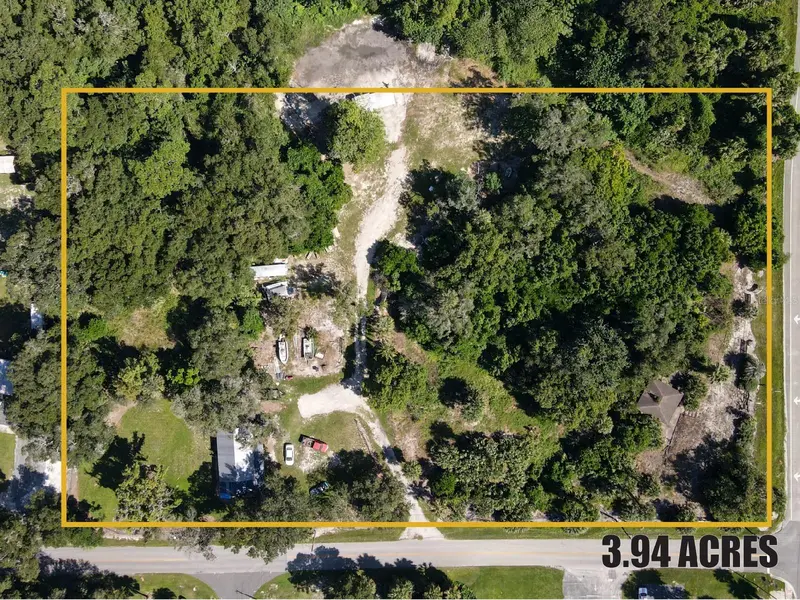235 W Wisconsin Ave, FL