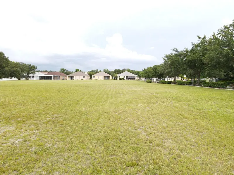 1035 Nashville Dr, FL