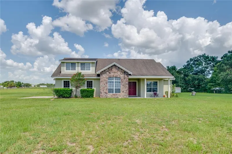 5851 Effie Dr, FL