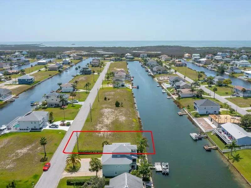 4041 Cobia Dr, FL