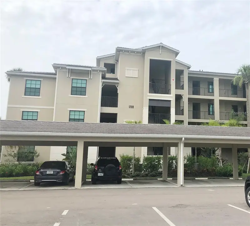 17510 Gawthrop Dr #405, FL