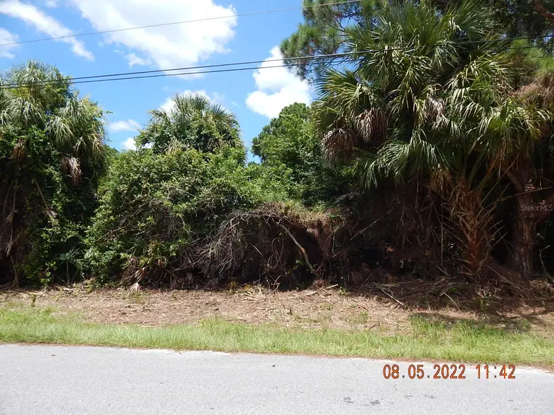 Redwood Ter, FL