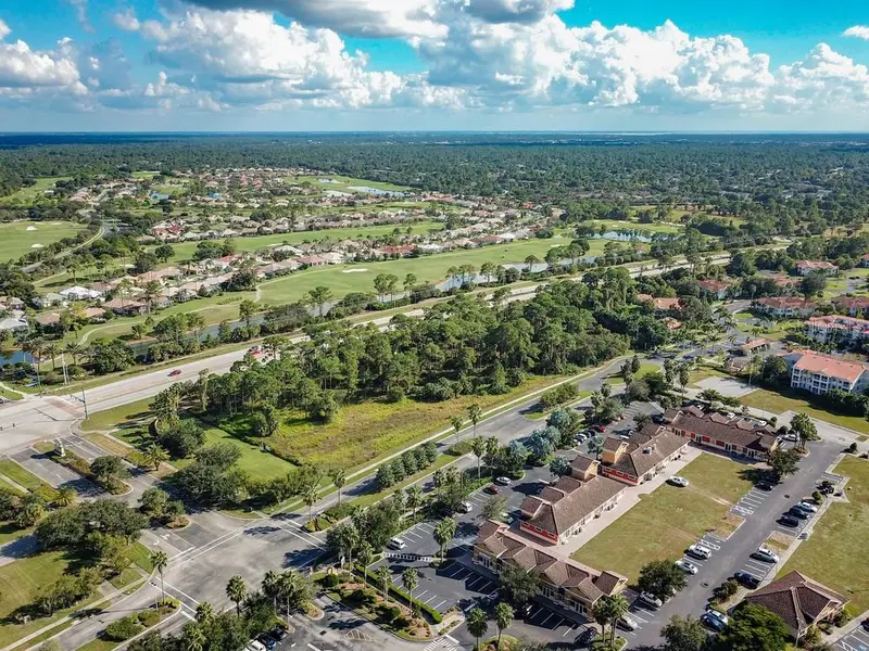 3020 Bobcat Village Center Rd, FL