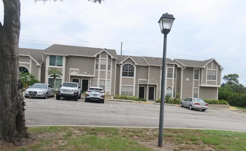 511 Sun Ridge Pl, FL