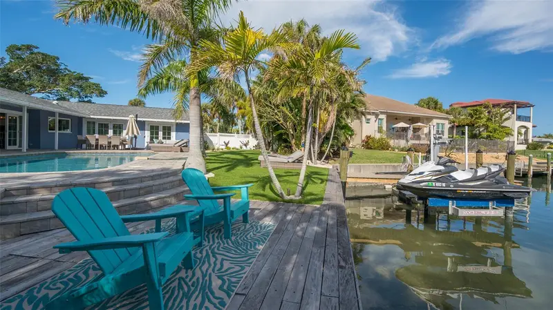 500 Schooner Ln, FL
