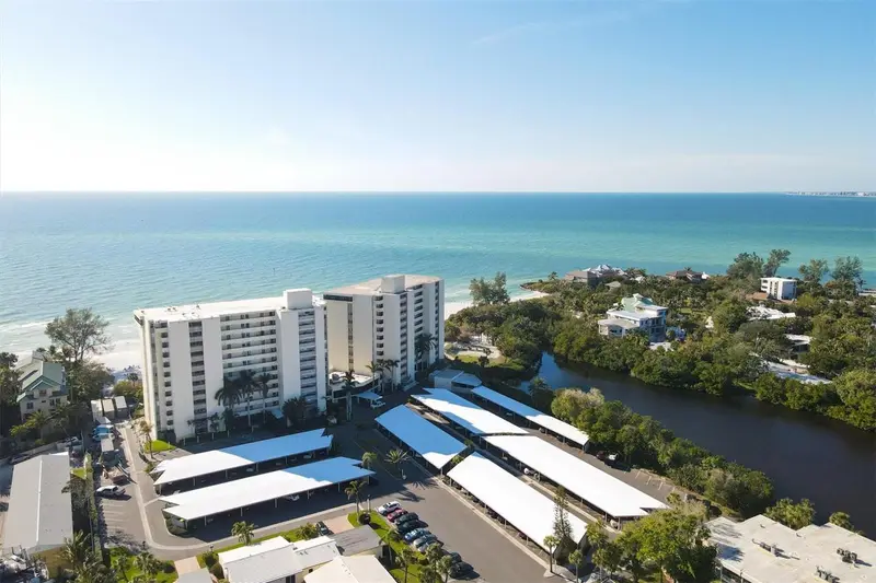 20 Whispering Sands Dr #903, FL