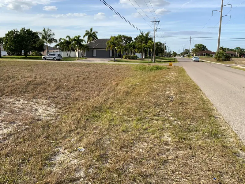 2000 Sw 28th Ter, FL