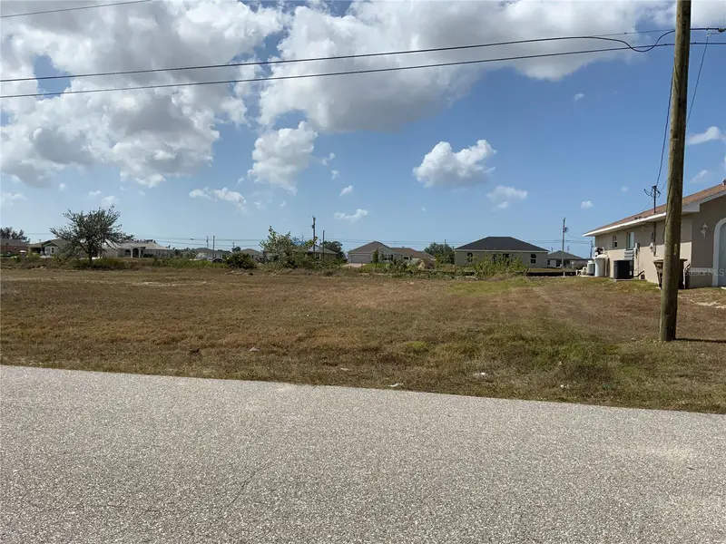 1708 Nw 6th Pl, FL