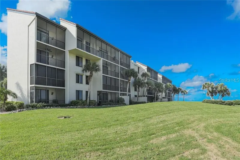 1925 Gulf Of Mexico Dr #309, FL