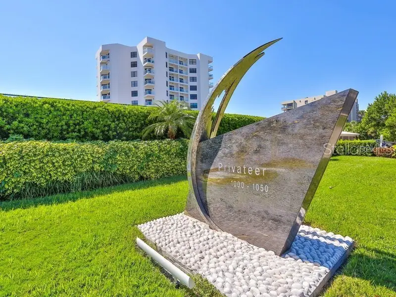 1050 Longboat Club Rd #502, FL