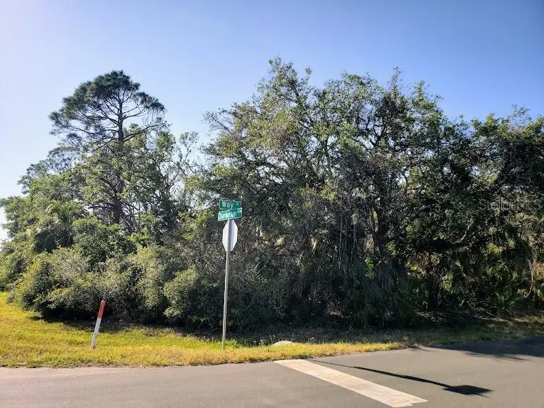 15492 Chamberlain Blvd, FL