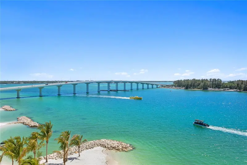 691 S Gulfview Blvd #1508, FL