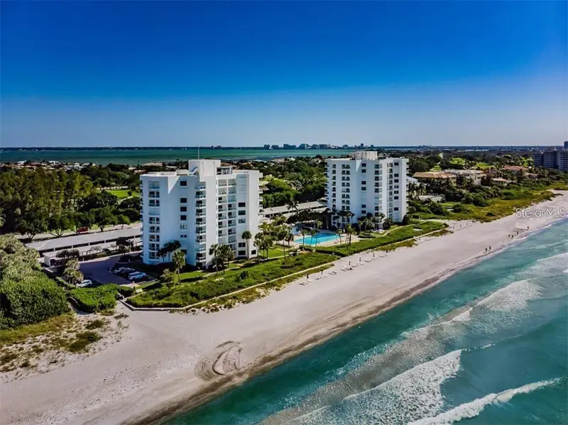1050 Longboat Club Rd #804, FL