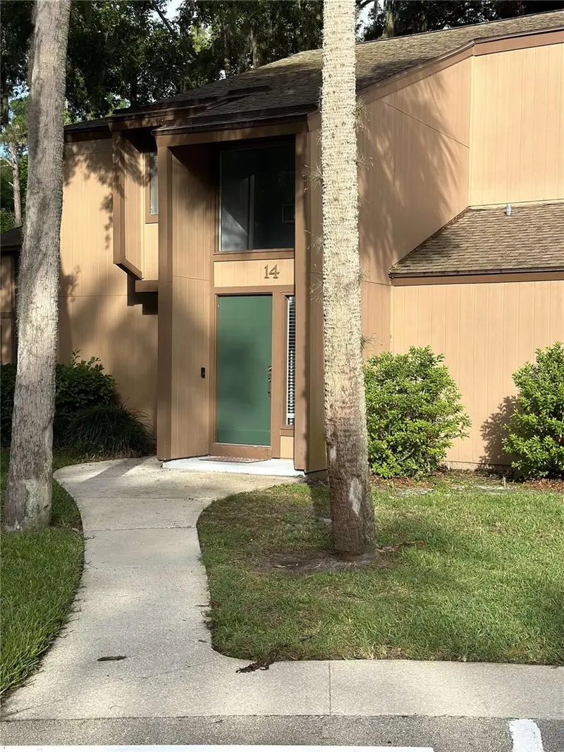 14 Mid Pines Circle #14, FL