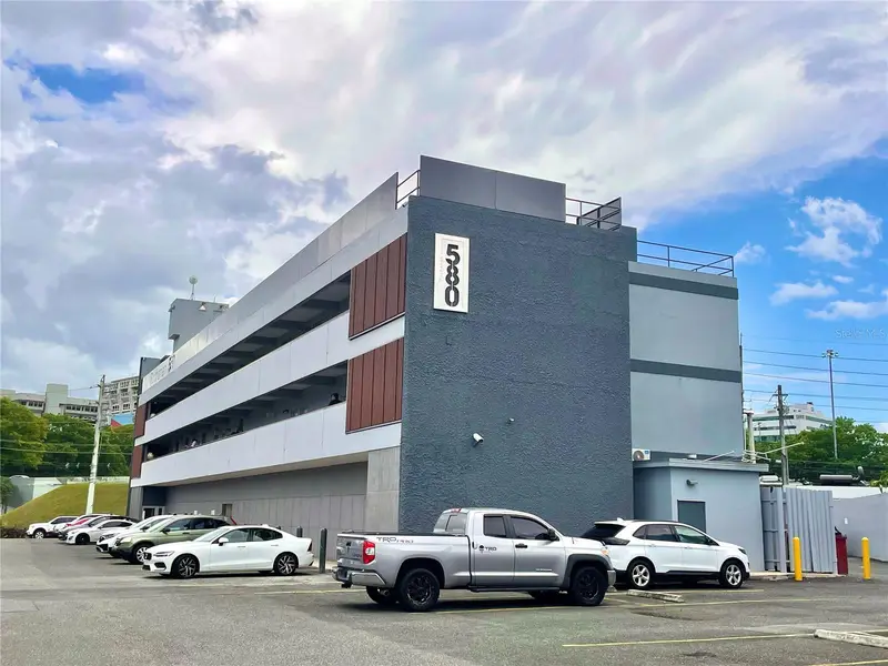 580 Buchanan, PR