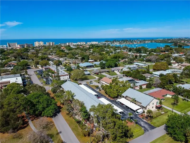 525 Parkdale #525, FL