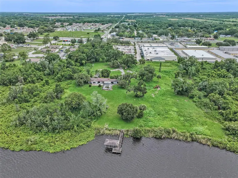 2000 Dundee Rd, FL